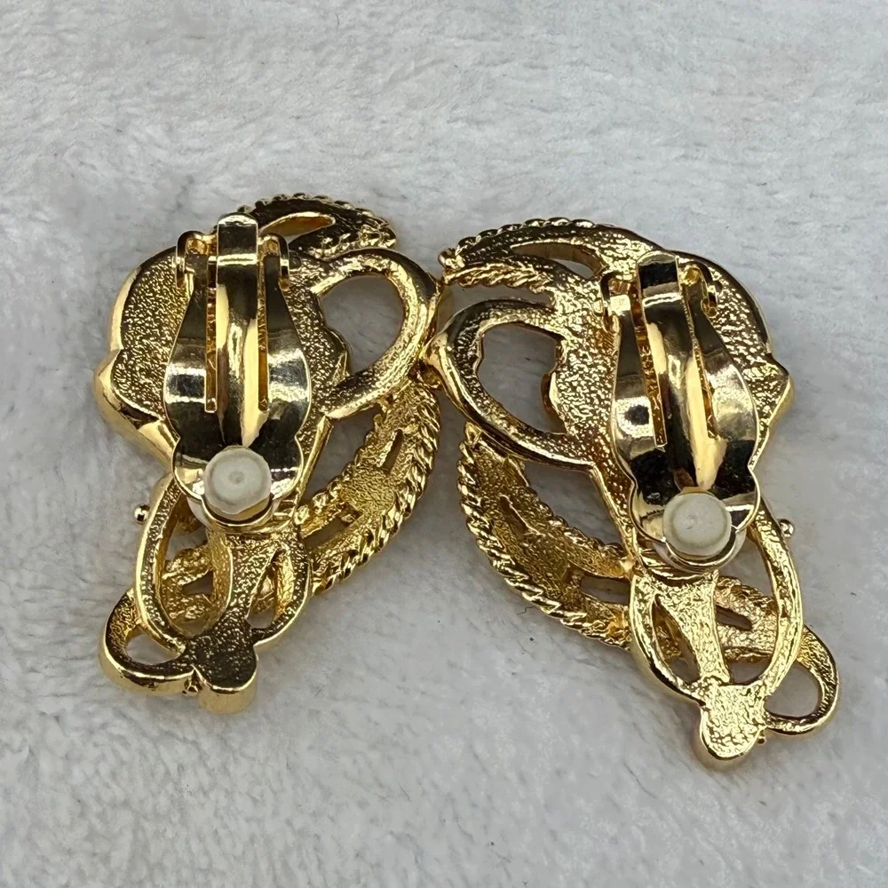 Vintage Barrera Avon Earrings Gold Black Teardrop Rhinestone Clip On